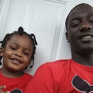 Meet your Posher, Malik